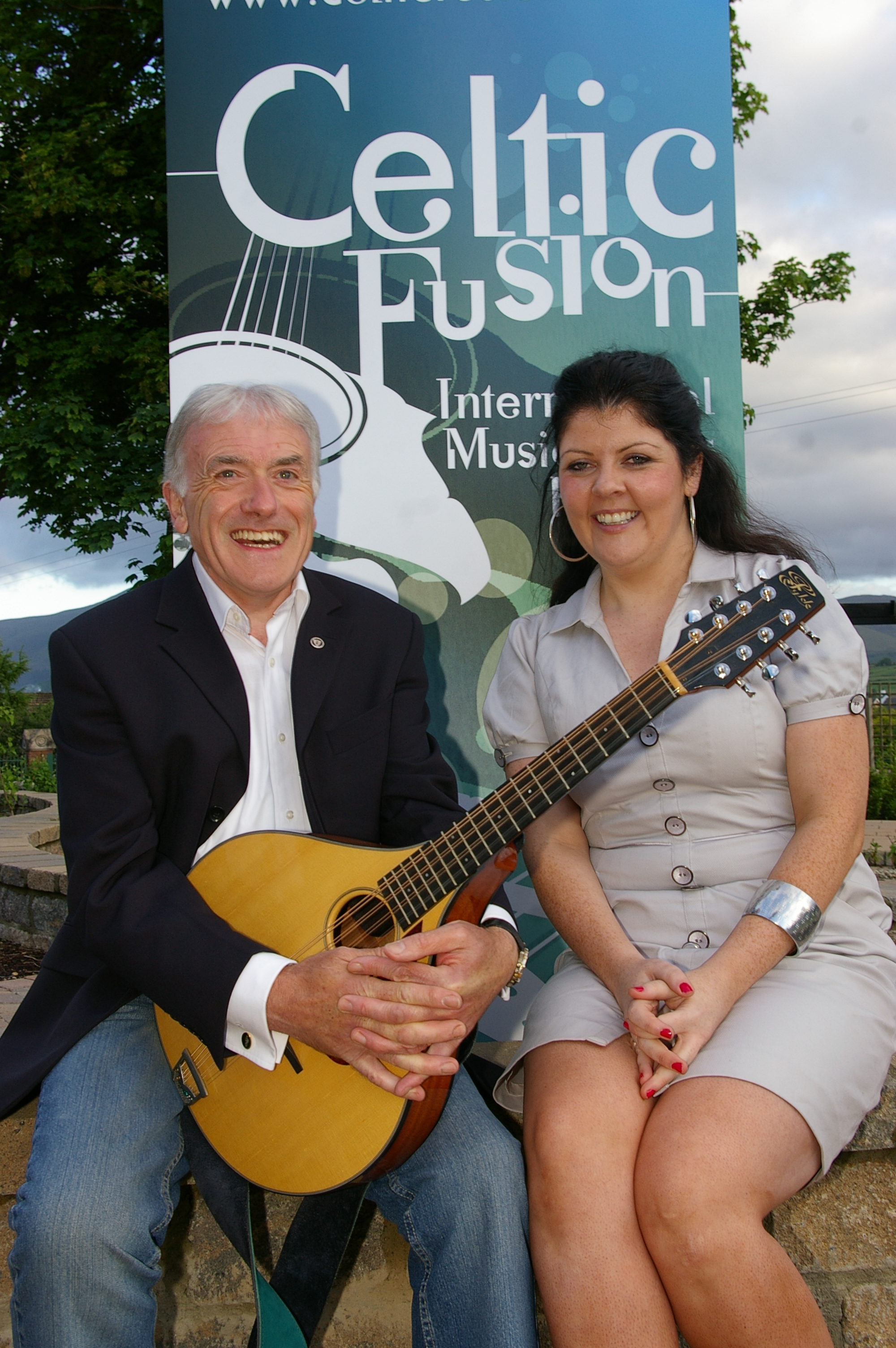 BBC radio presenter Lynette Fay and singer/songwriter Seán Donnelly at the launch of Celtic Fusion